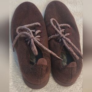 Allbirds Wool Runners Sneakers 8 Burgundy
